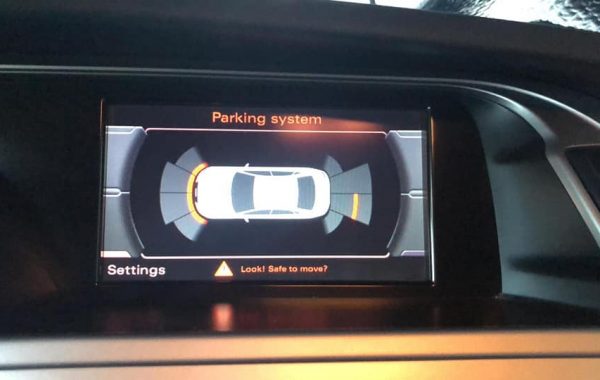 Montaj si activare senzori parcare spate Audi A4 B8 cu afisare pe display ul unitati multimedia MMI
