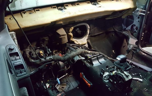 Retrofit de la AC manual la Dublu Climatronic VW Golf 6 VI