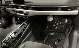 audi-a4-b9-2016-instalare-carplay-android-auto-camera-spate-marsalier-auto-hold-09