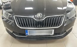 camera-marsarier-skoda-superb-3-2016-instalare-camera-spate-skoda-superb-10