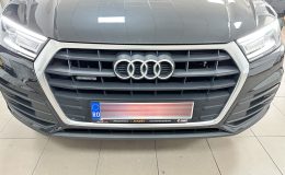 instalare-camera-marsarier-audi-q5-fy-2018-camera-video-spate-originala-07