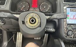 instalare-comenzi-volan-vw-eos-2008-volan-golf-7-gti-calculator-coloana-highline-07
