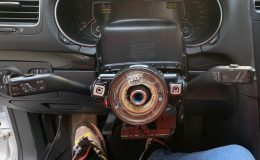 vw-golf-6-vi-2010-activare-instalare-comenzi-volan-schimb-volan-cu-comenzi-5