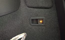 instalare-cui-carlig-remorcare-tractare-electric-skoda-karoq-2023-original-05